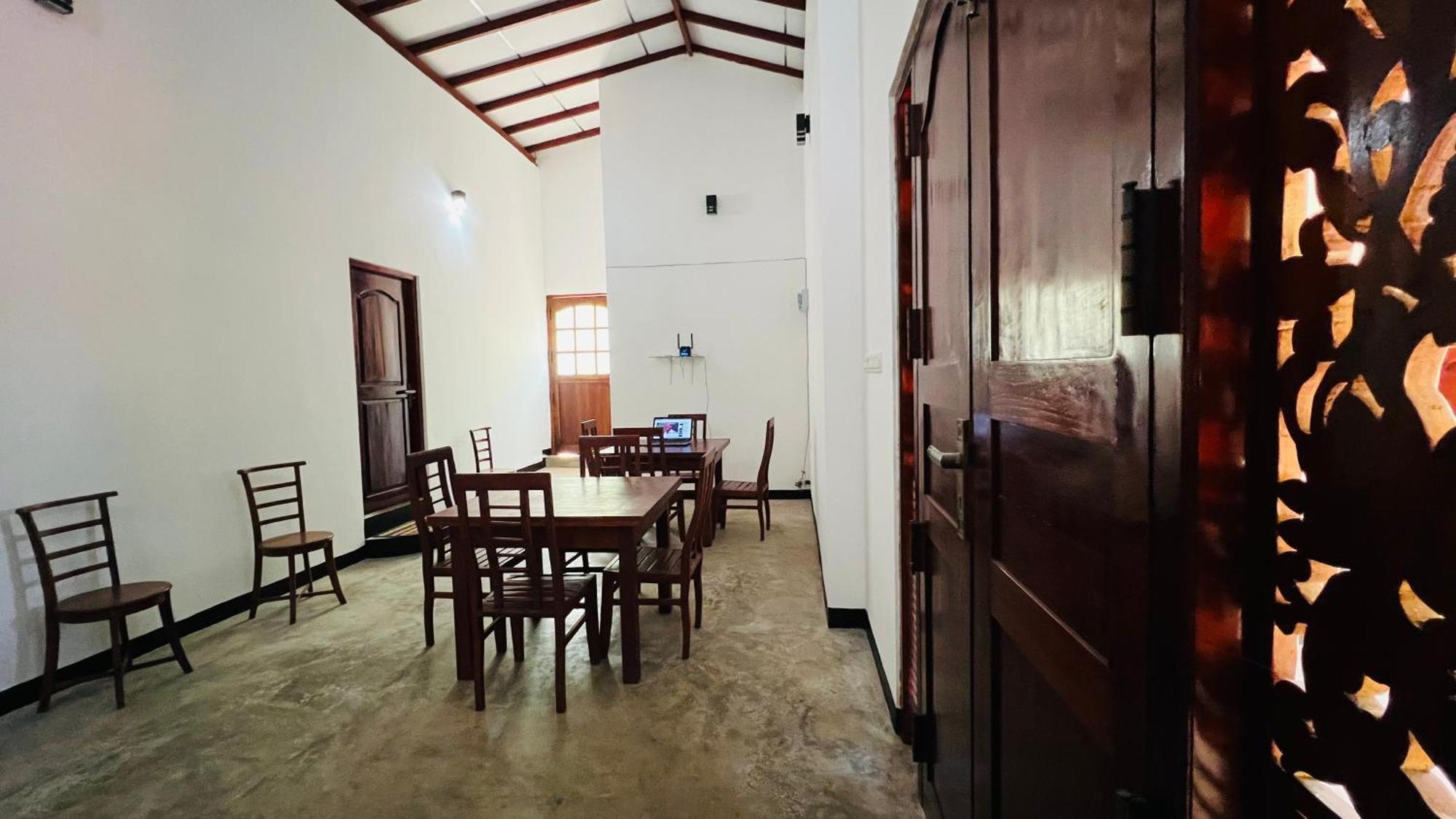 Sigiriya Rock Elephant Corridor Apartment Exterior photo