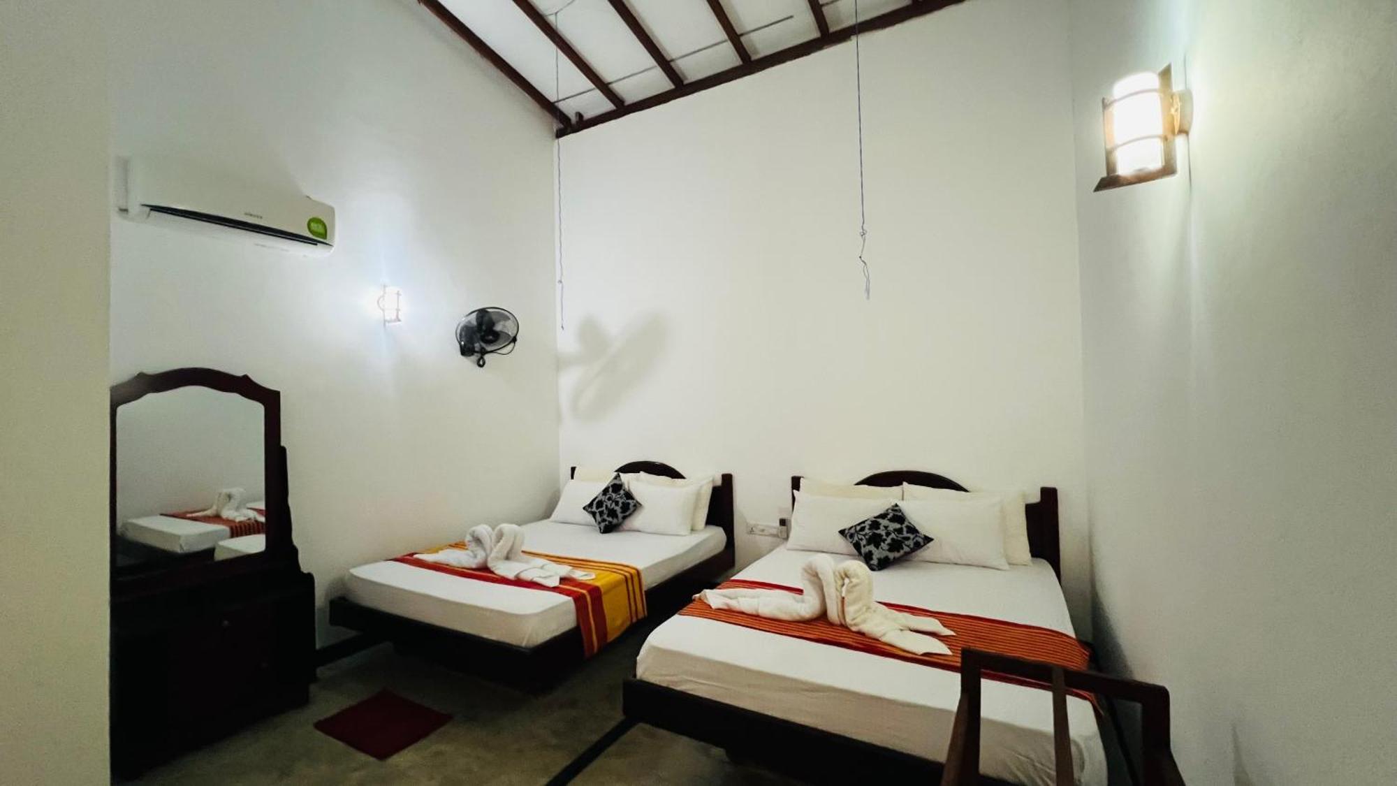 Sigiriya Rock Elephant Corridor Apartment Exterior photo