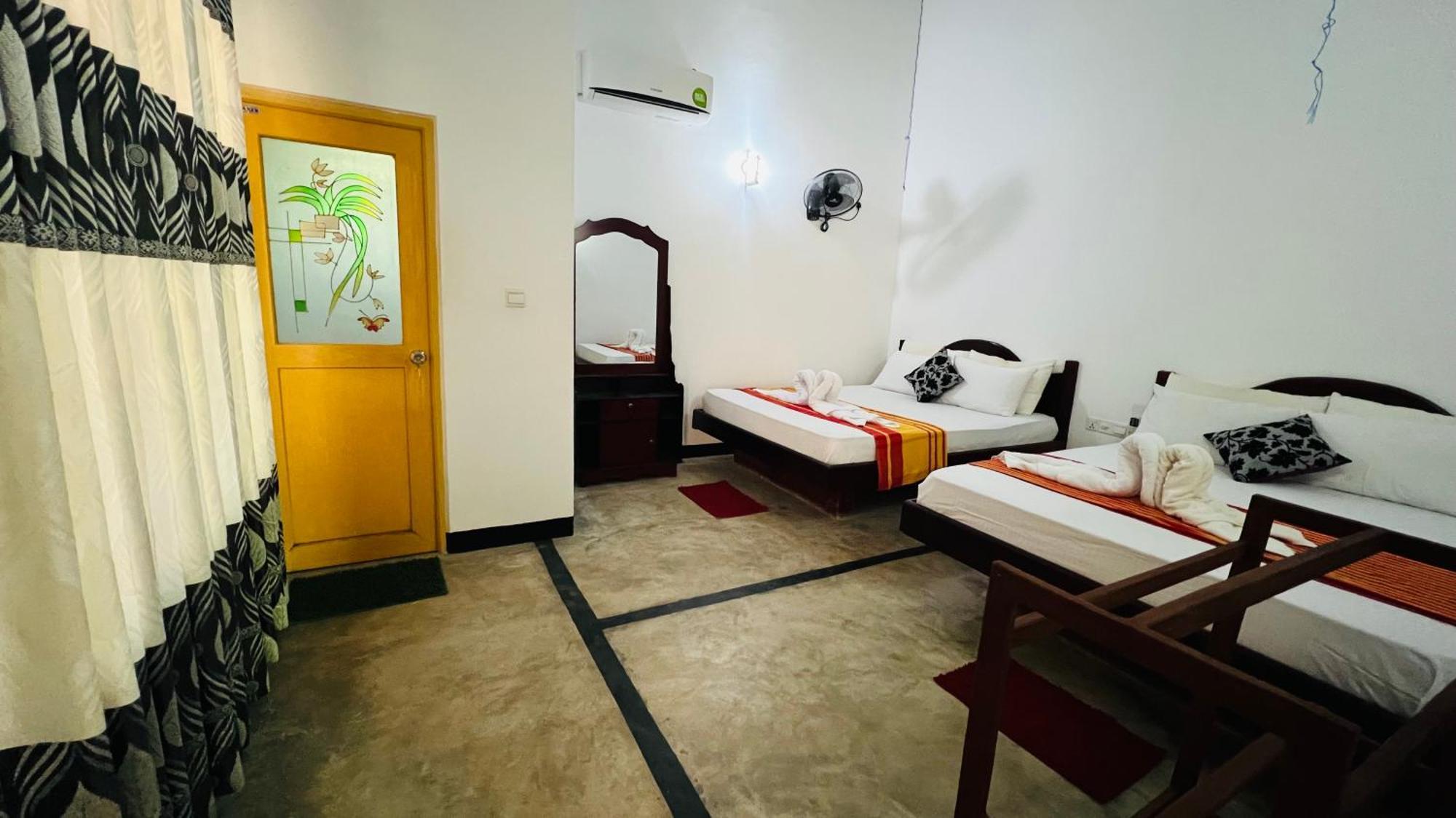 Sigiriya Rock Elephant Corridor Apartment Exterior photo